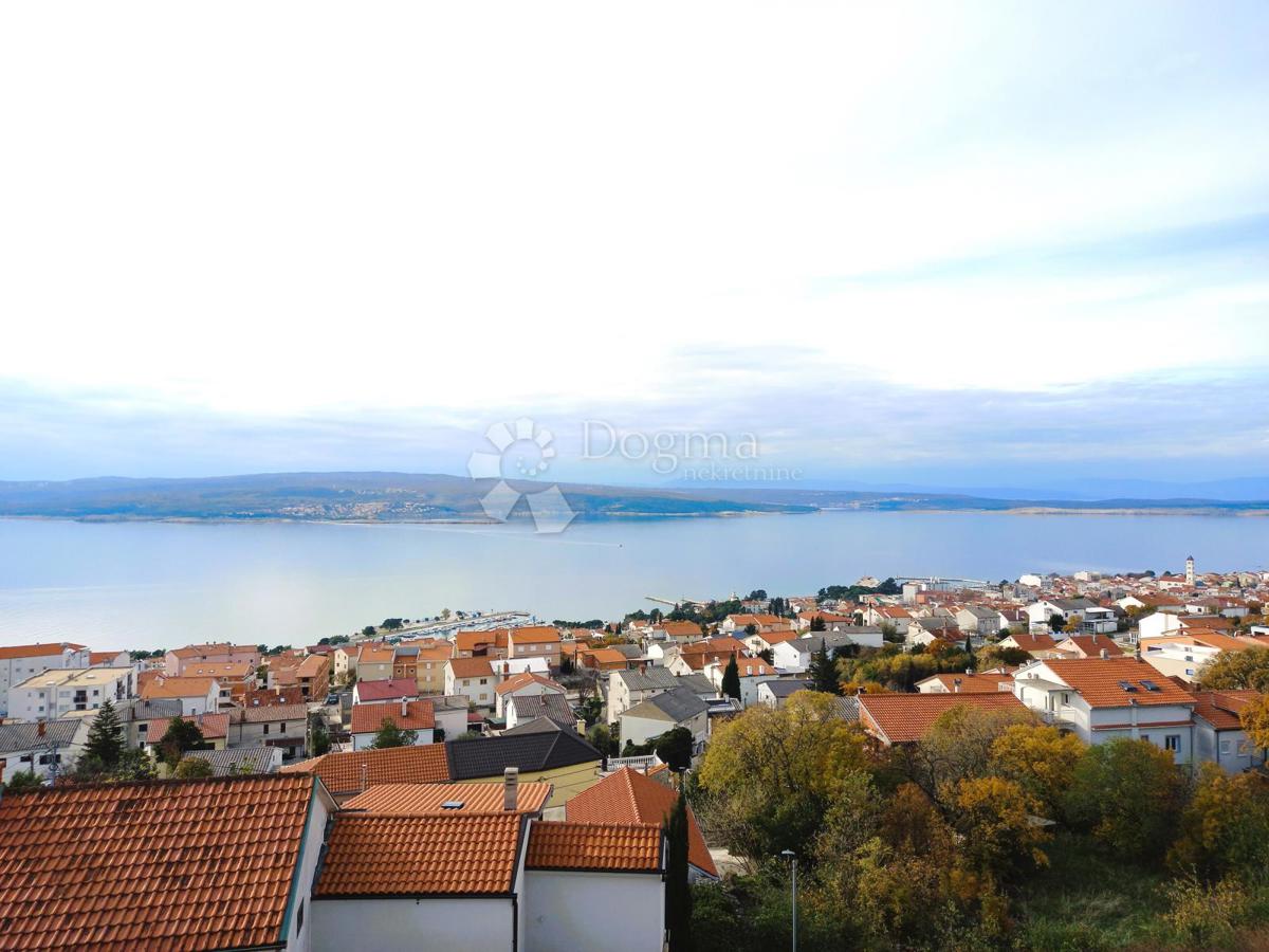 Samo pri nas, Crikvenica, novogradnja s parkiriščem