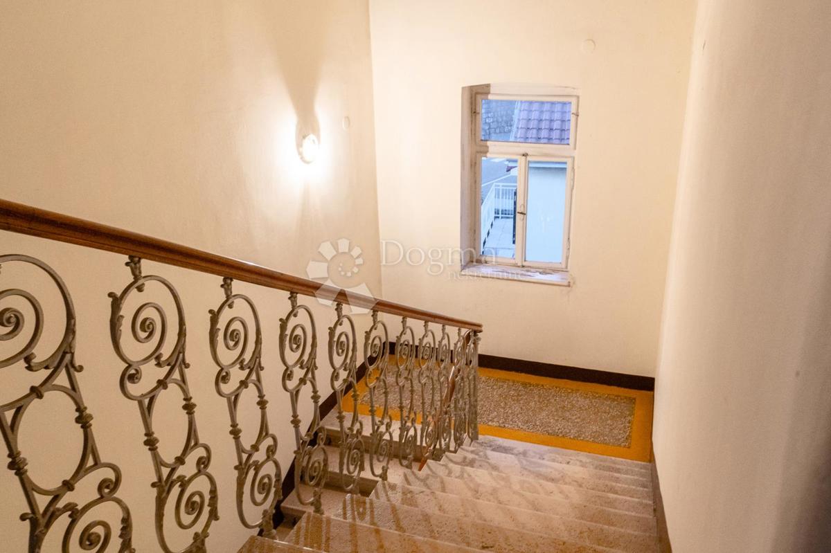 Stanovanje Opatija - Centar, Opatija, 80,77m2