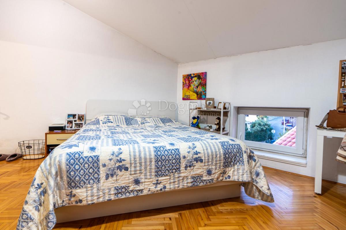 Stanovanje Opatija - Centar, Opatija, 80,77m2