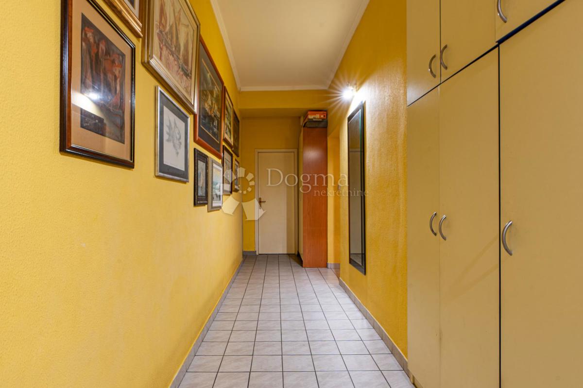 Stanovanje Opatija - Centar, Opatija, 80,77m2