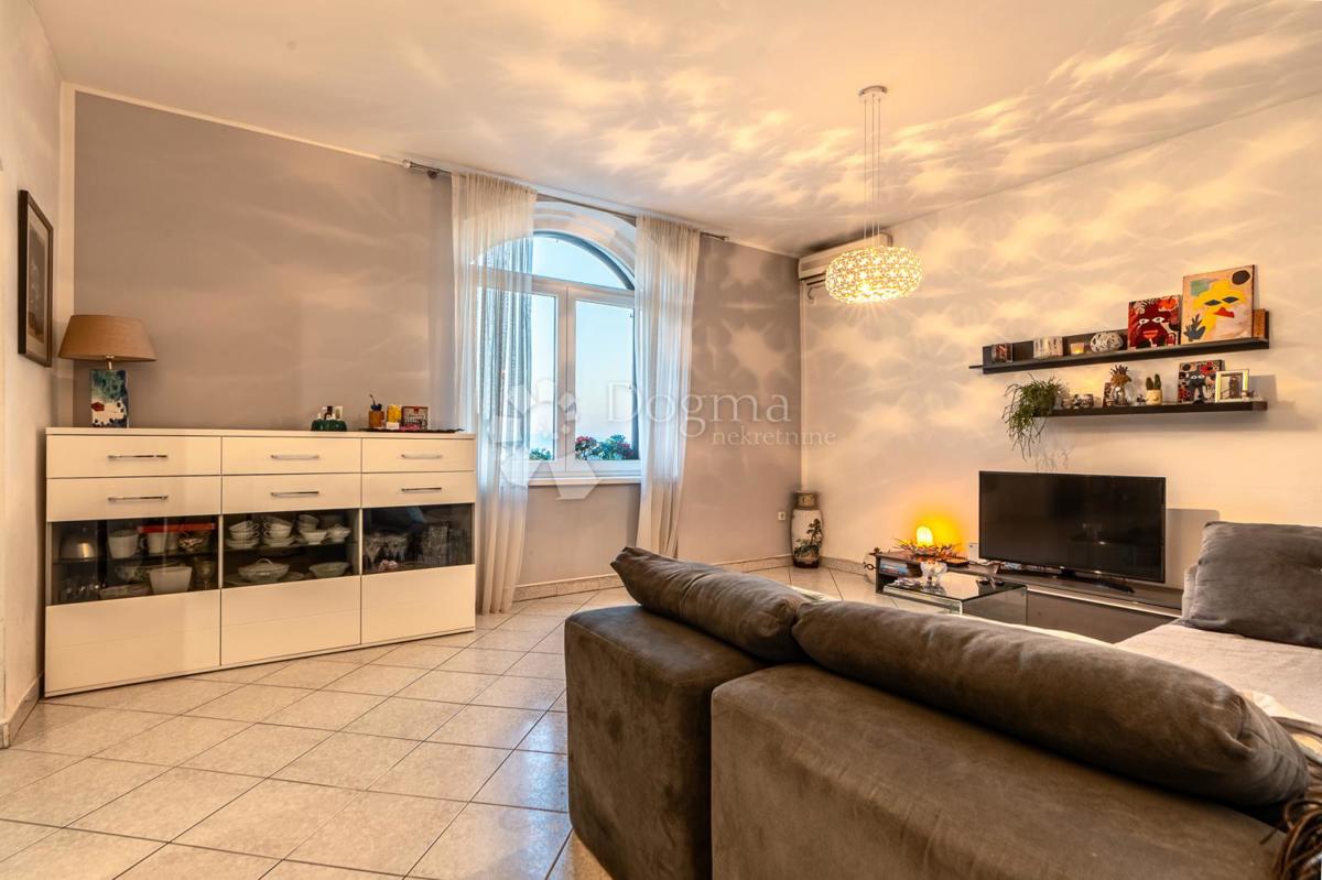 Stanovanje Opatija - Centar, Opatija, 80,77m2