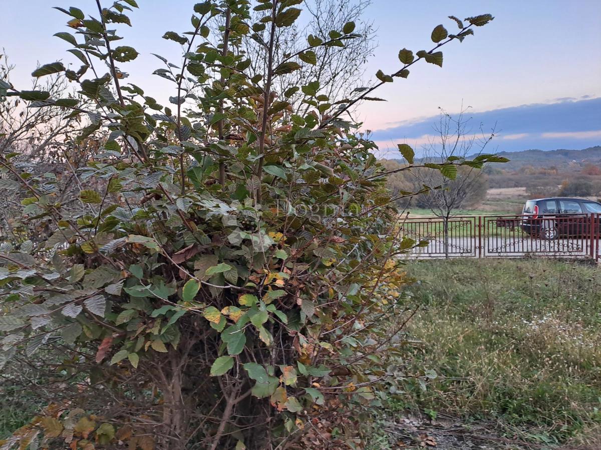 Hiša Topusko, 180m2