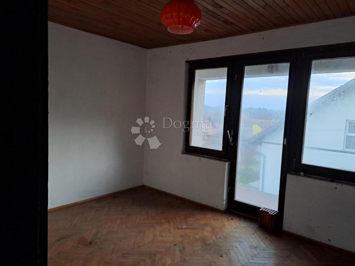 Hiša Topusko, 180m2