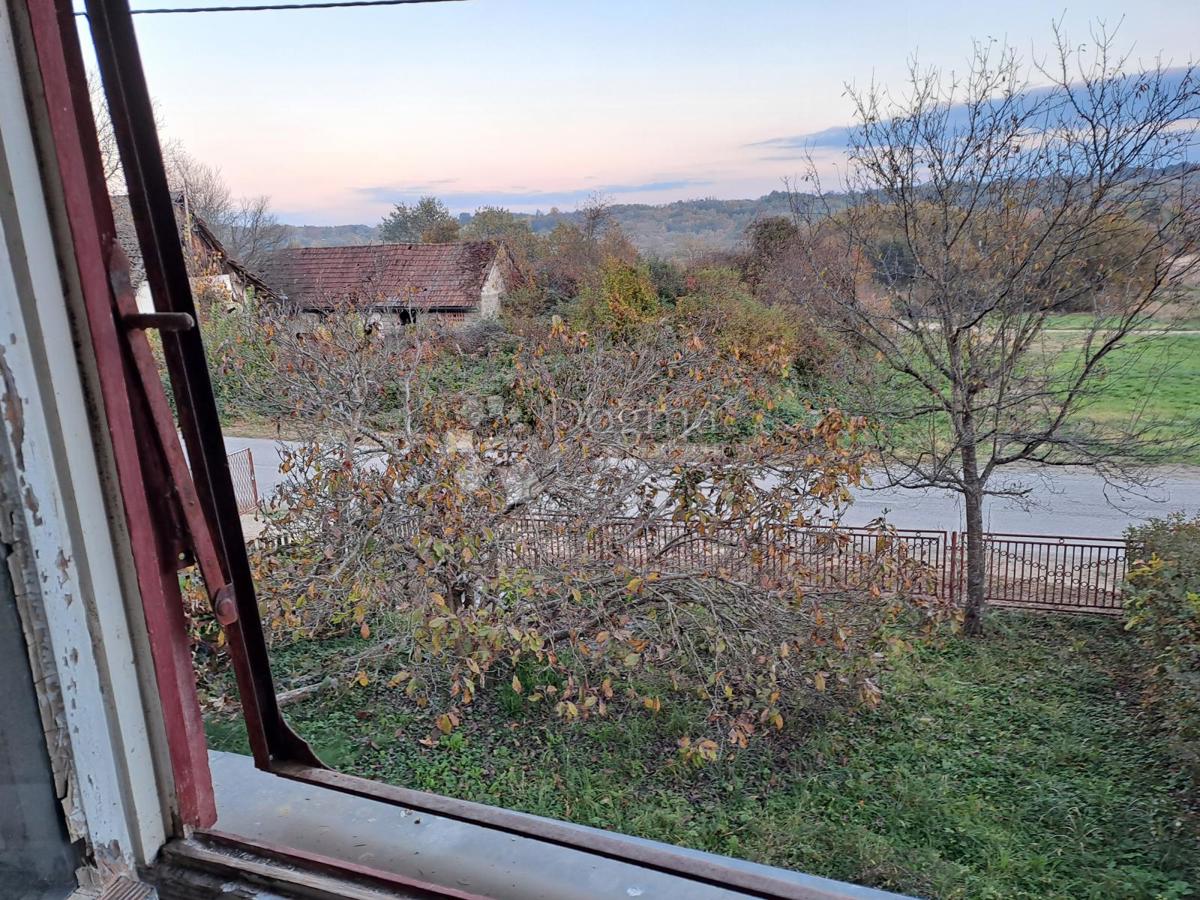 Hiša Topusko, 180m2