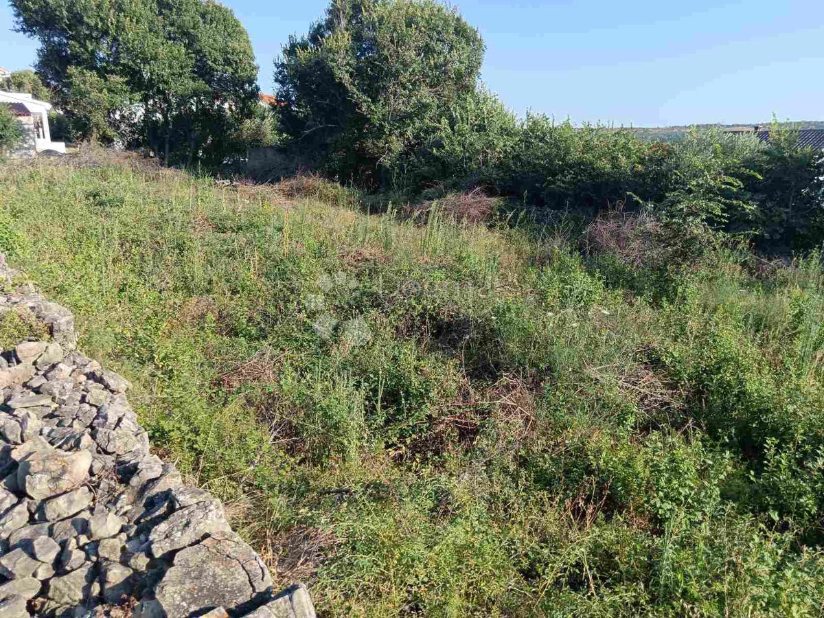 Zazidljivo zemljišče Rtina, Ražanac, 868m2