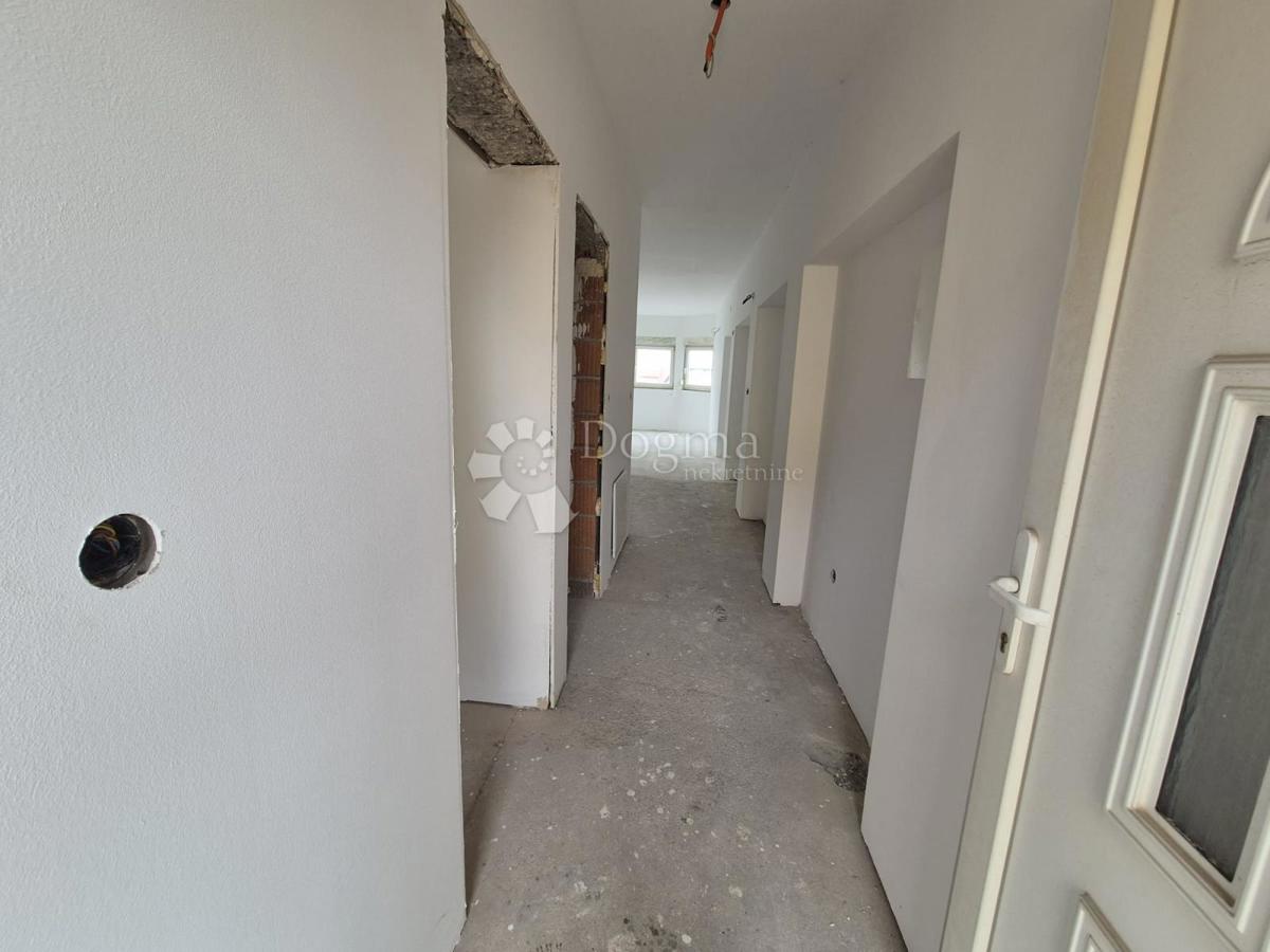 Stanovanje Centar, Zaprešić, 69,68m2