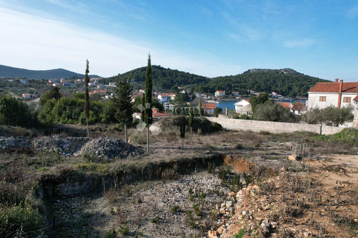 Zazidljivo zemljišče Lukoran, Preko, 2.118m2