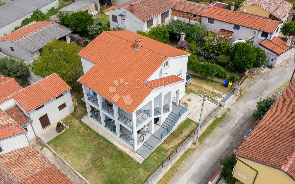 Hiša Ližnjan, 326,48m2