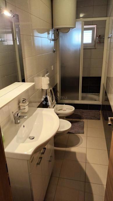 Apartma Tisno, 46m2