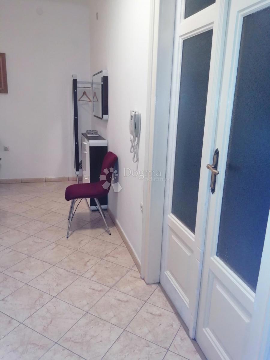 Stanovanje Centar, Rijeka, 119,97m2