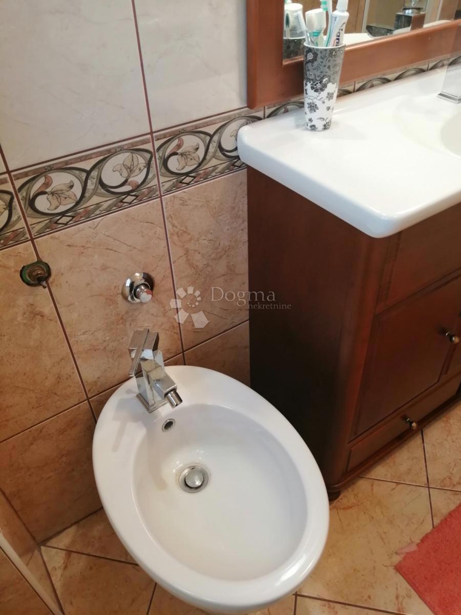 Stanovanje Centar, Rijeka, 119,97m2