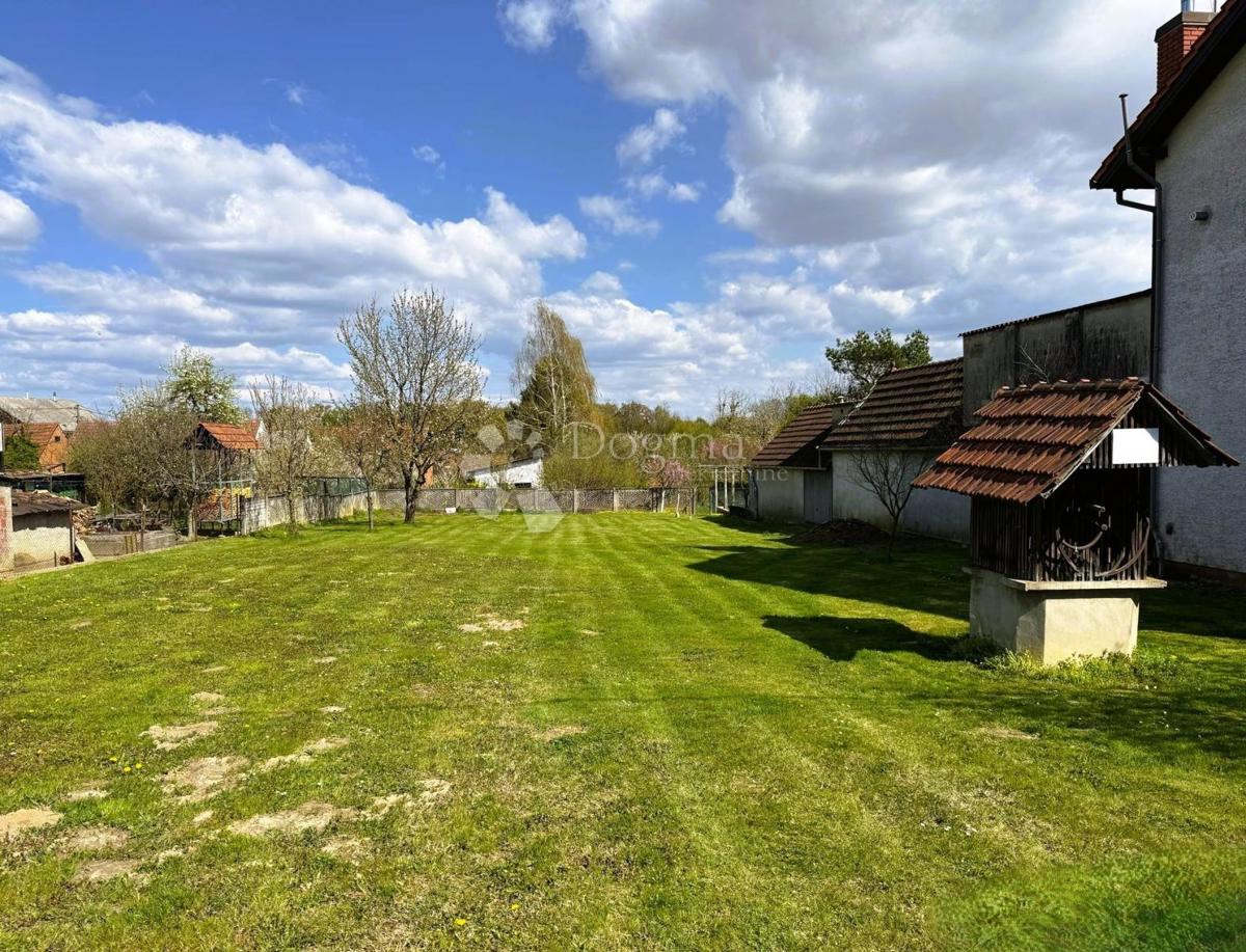 Zazidljivo zemljišče Knezovec, Šenkovec, 705m2