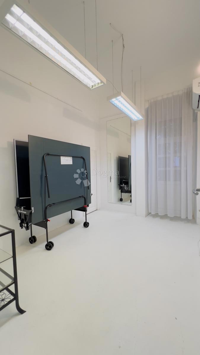 Poslovni prostor Brajda, Rijeka, 57m2