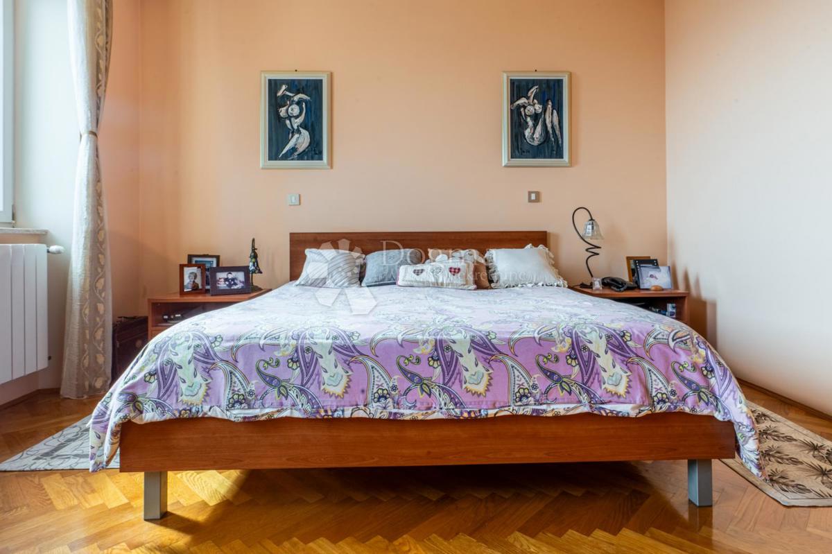 Hiša Kostrena Sveta Lucija, Kostrena, 170m2