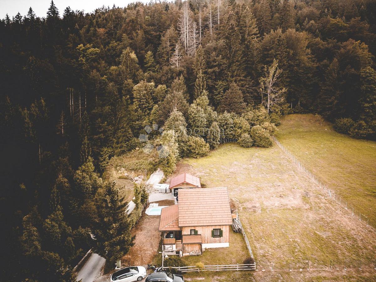 Zemljišče Jasenak, Ogulin, 2.541m2