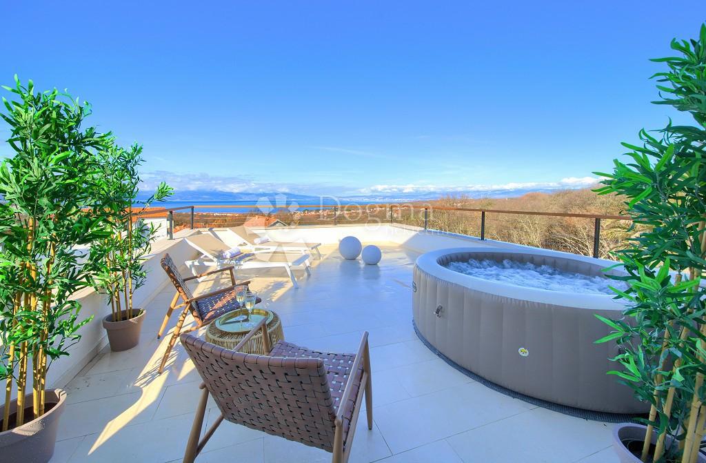 Hiša Žgombići, Malinska-Dubašnica, 390m2