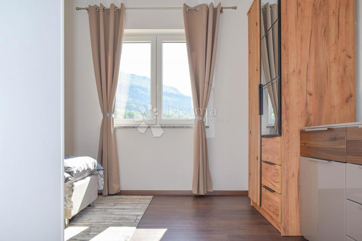 Hiša Buzet, 150m2