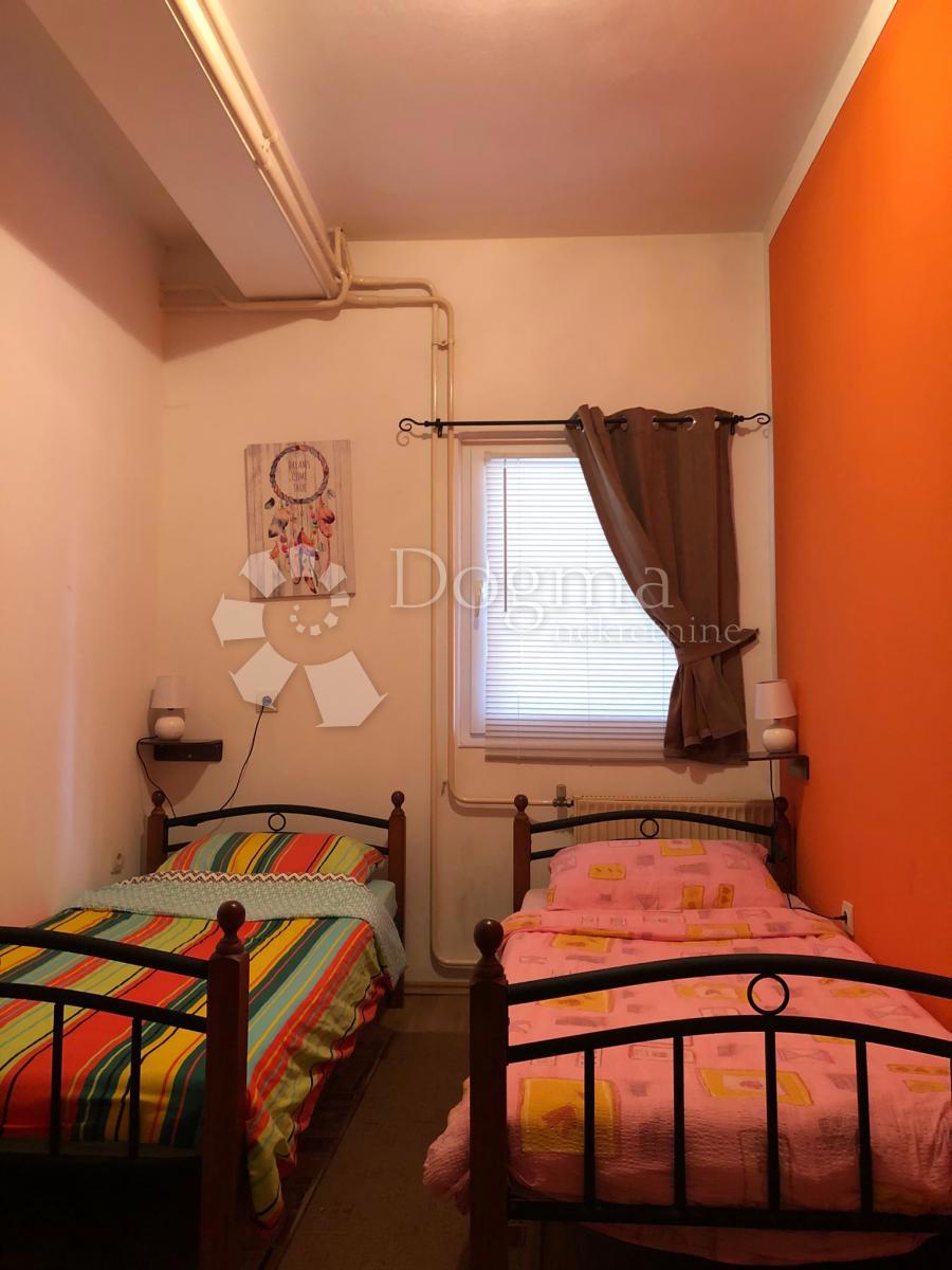 Hiša Ogulin, 150m2