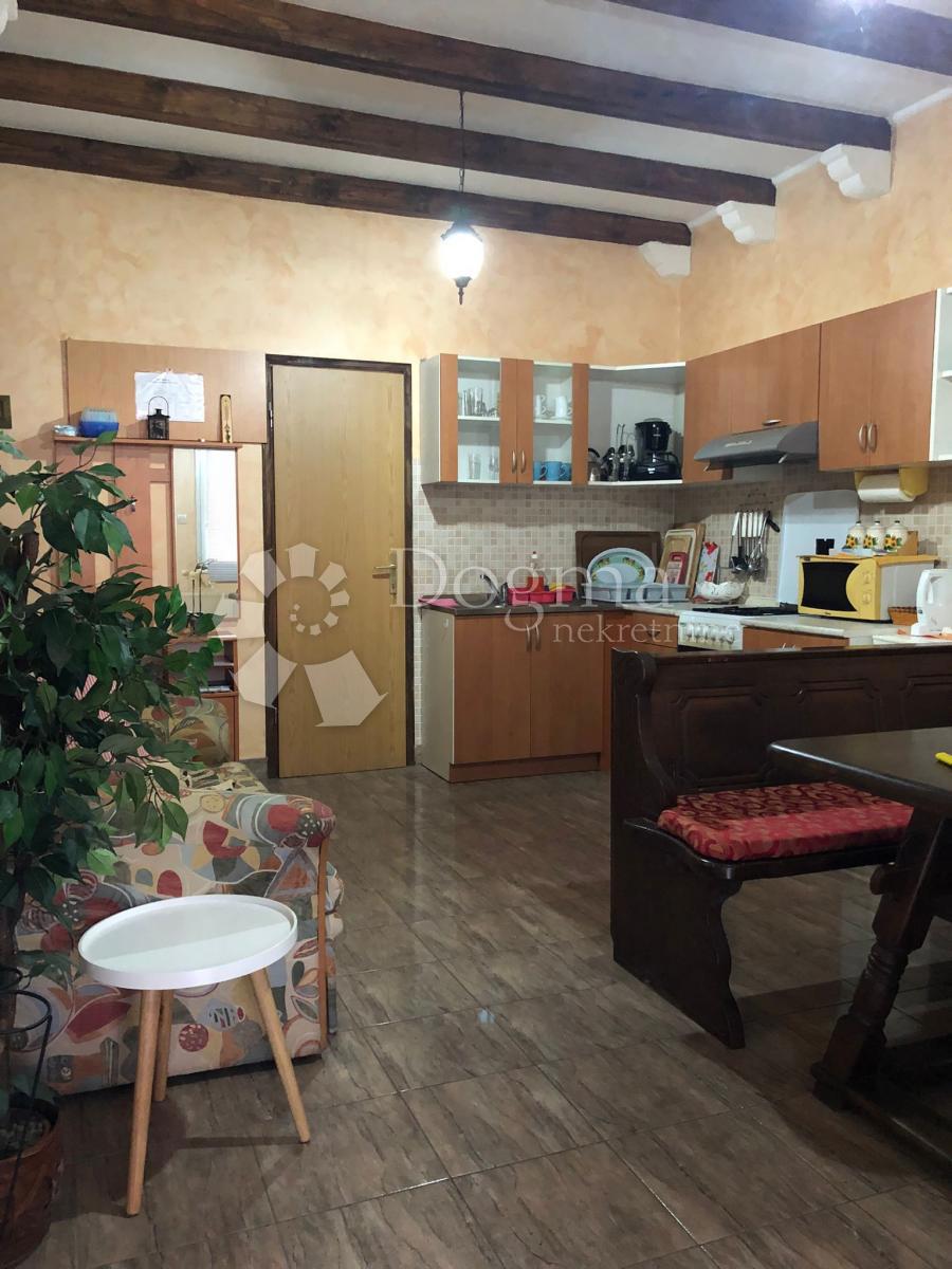 Hiša Ogulin, 150m2