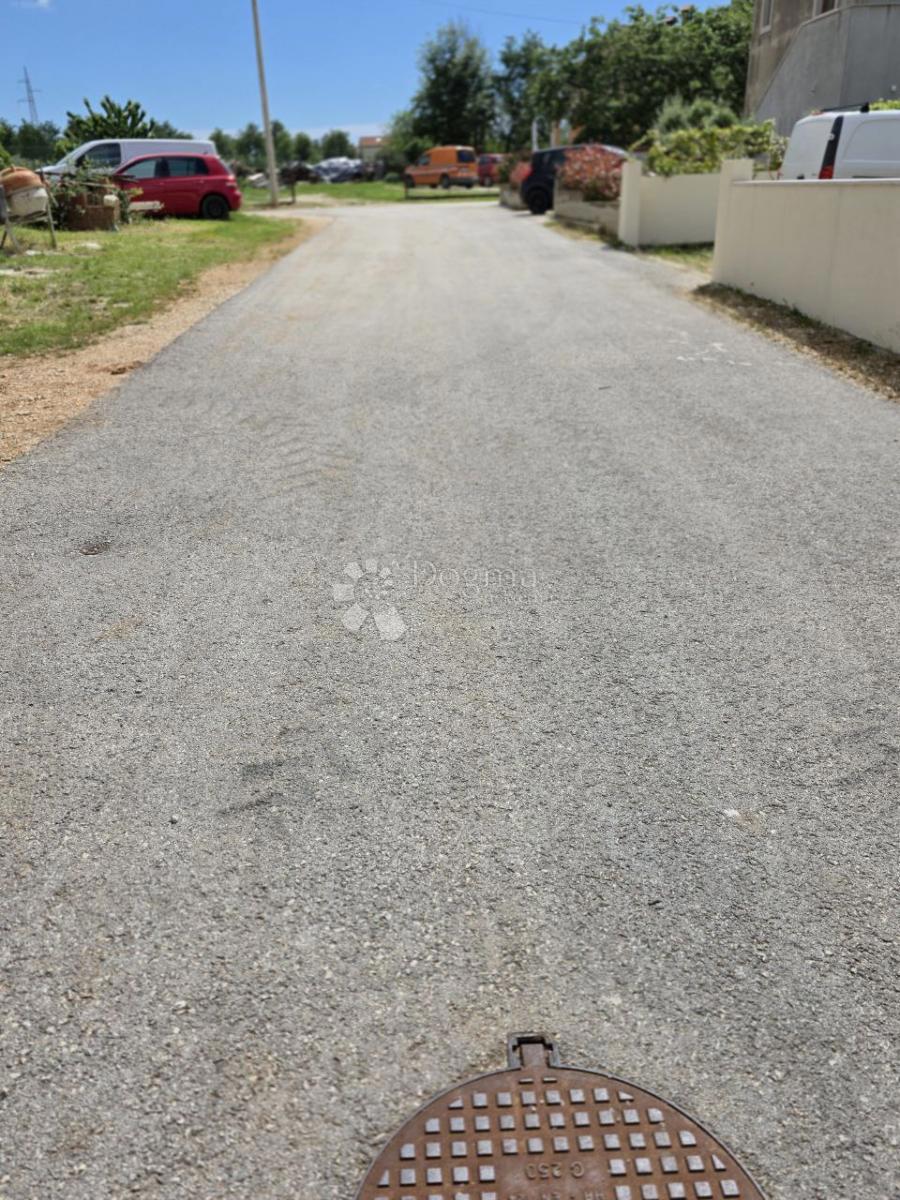 Zazidljivo zemljišče Poreč, 702m2