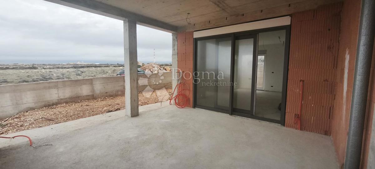 Stanovanje Povljana, 82,90m2