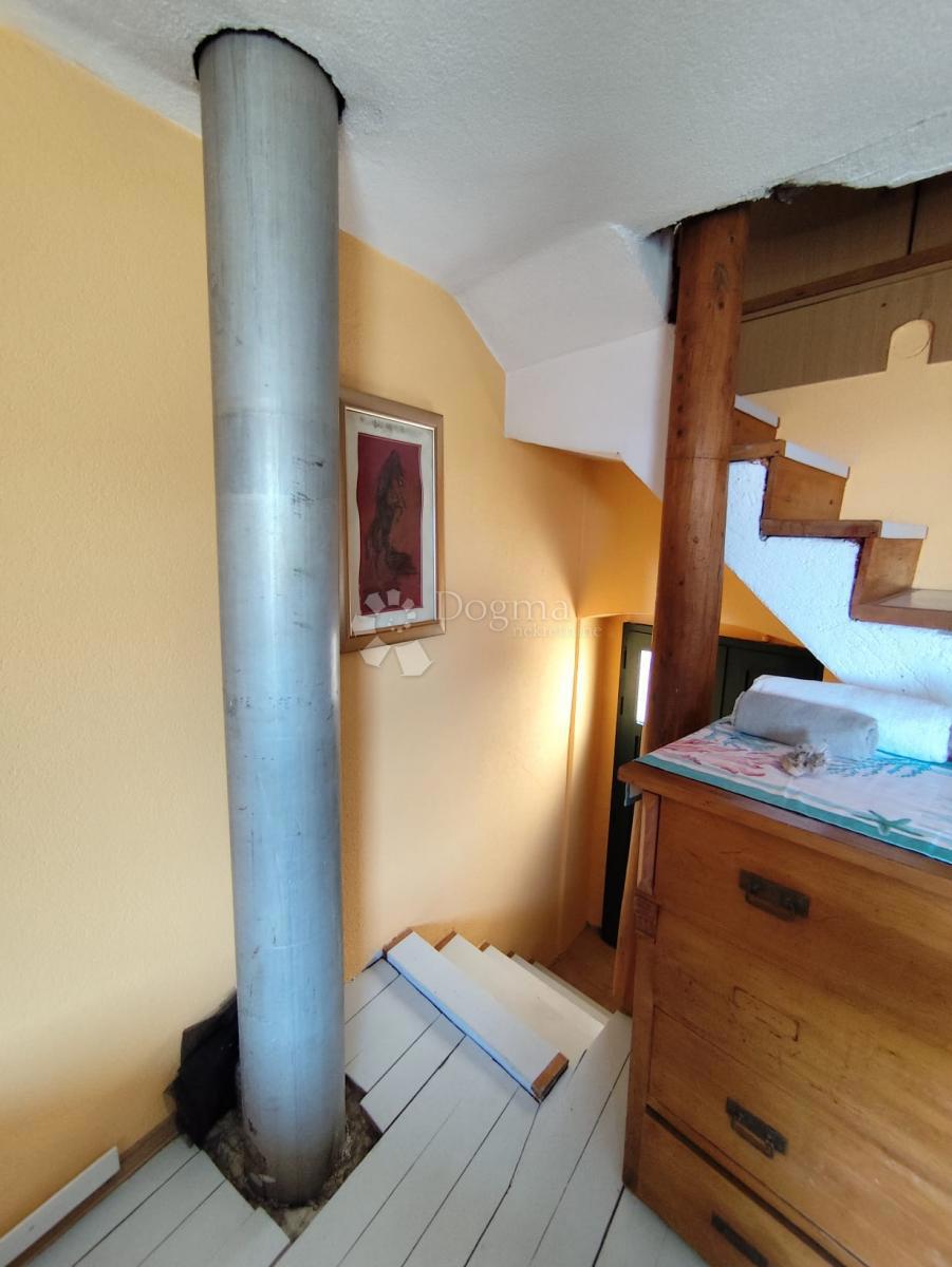 Hiša Prvić Šepurine, Vodice, 90m2
