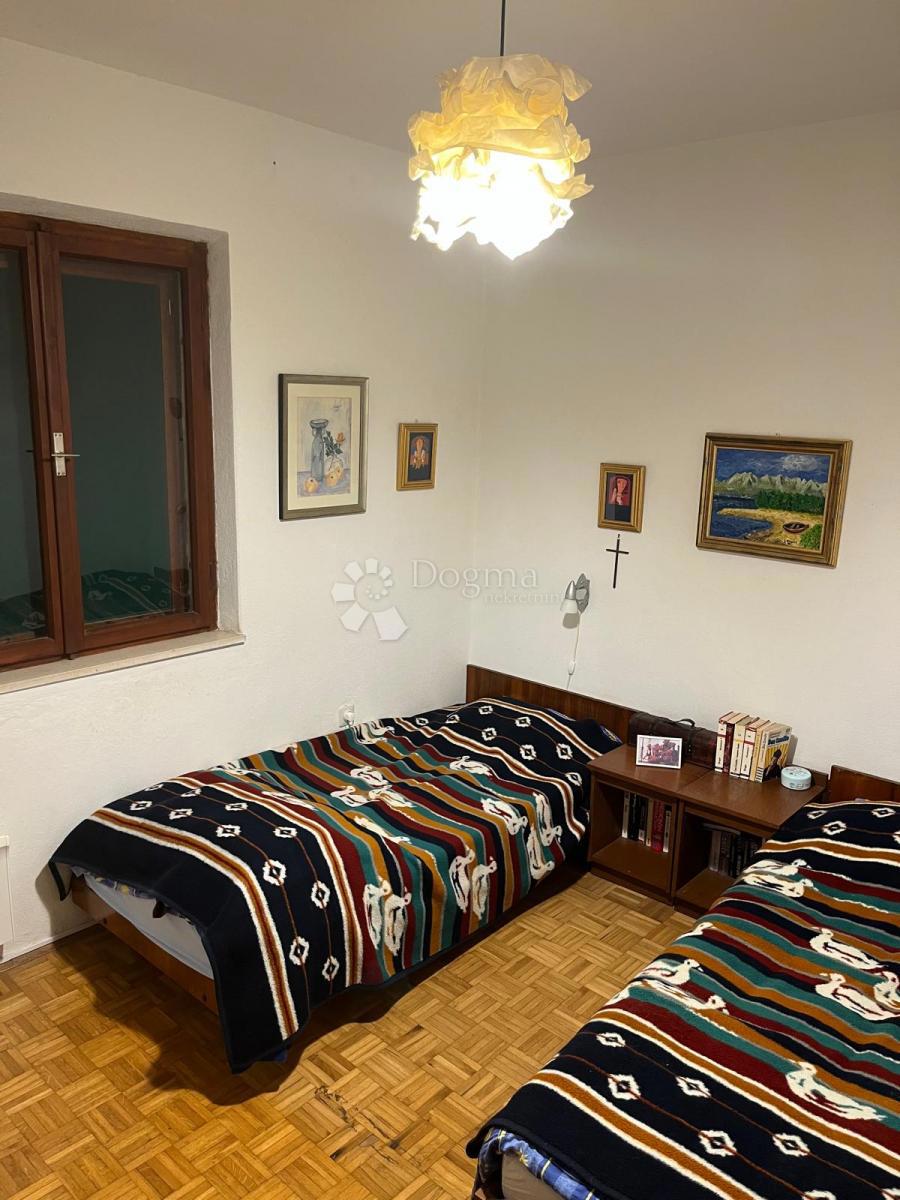Hiša Supetar, 113m2
