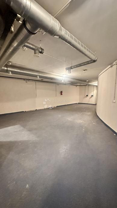 Poslovni prostor Firule, Split, 189,50m2