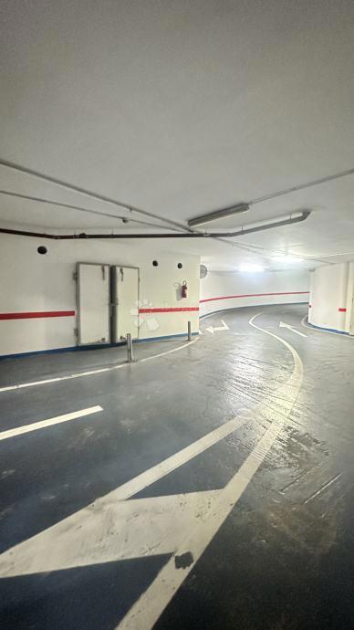 Poslovni prostor Firule, Split, 189,50m2