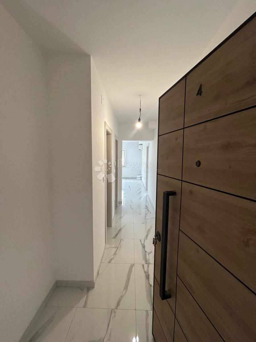 Stanovanje Buzet, 49,22m2