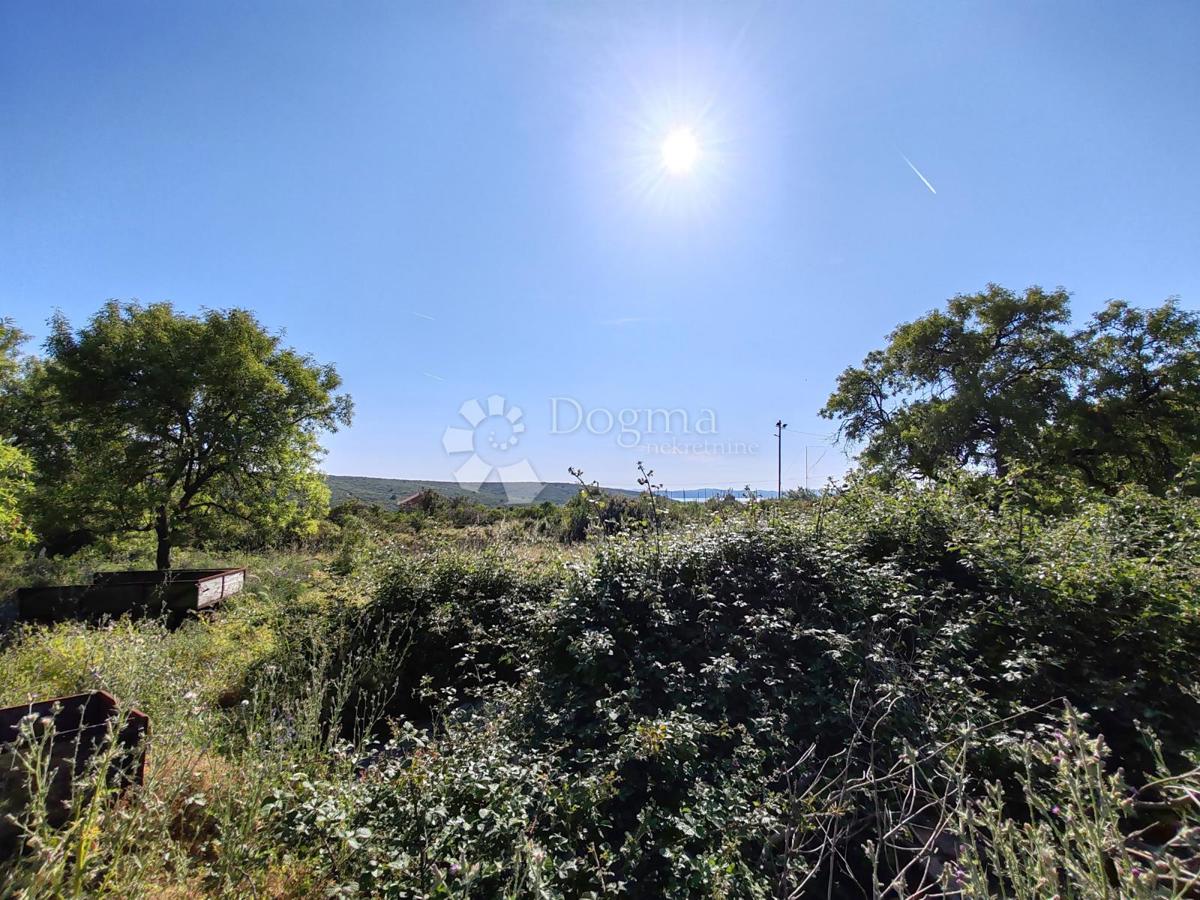 Zazidljivo zemljišče Debeljak, Sukošan, 7.992m2