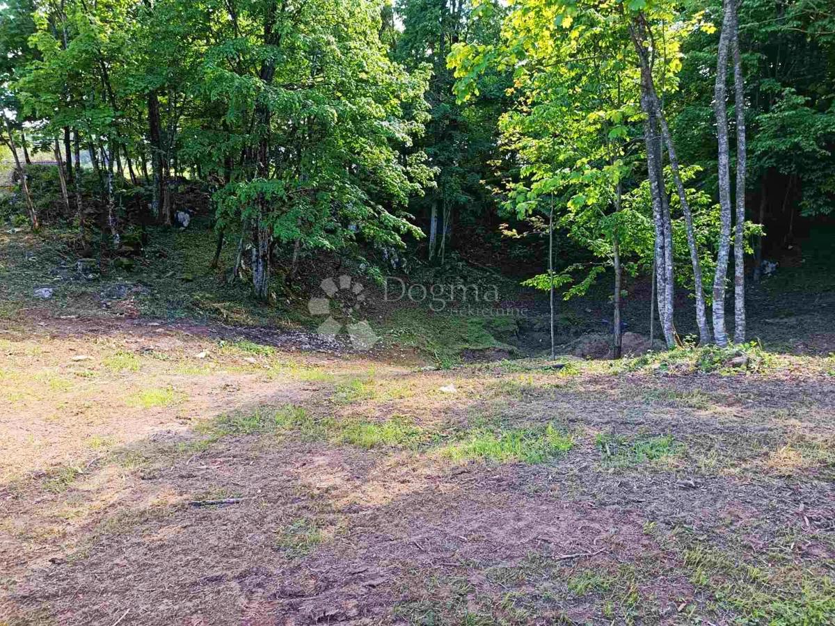 Zazidljivo zemljišče Jablan, Vrbovsko, 3.000m2