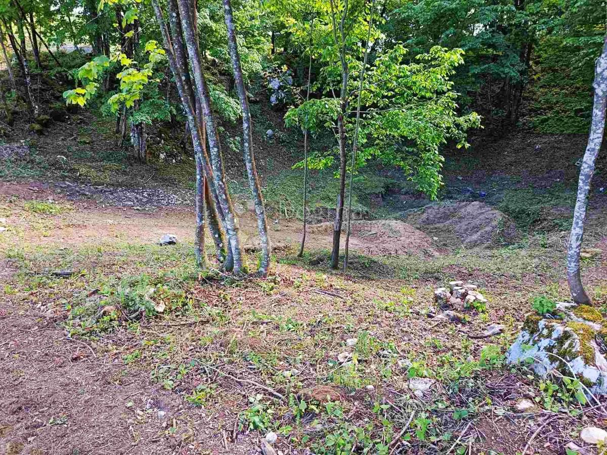 Zazidljivo zemljišče Jablan, Vrbovsko, 3.000m2