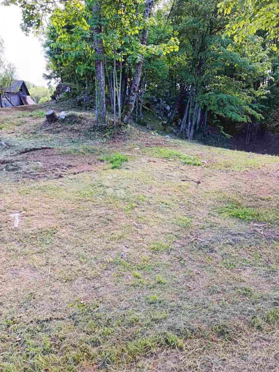 Zazidljivo zemljišče Jablan, Vrbovsko, 3.000m2