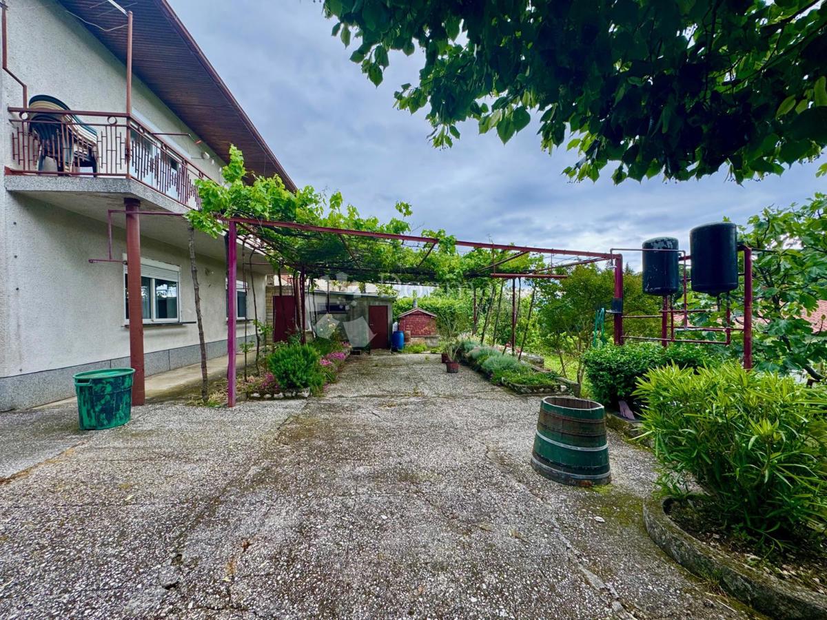 Hiša Novi Vinodolski, 158m2