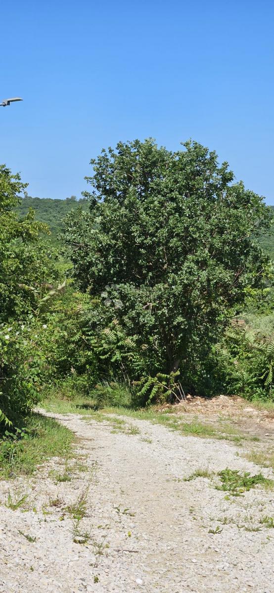 Kmetijsko zemljišče Rakalj, Marčana, 2.050m2