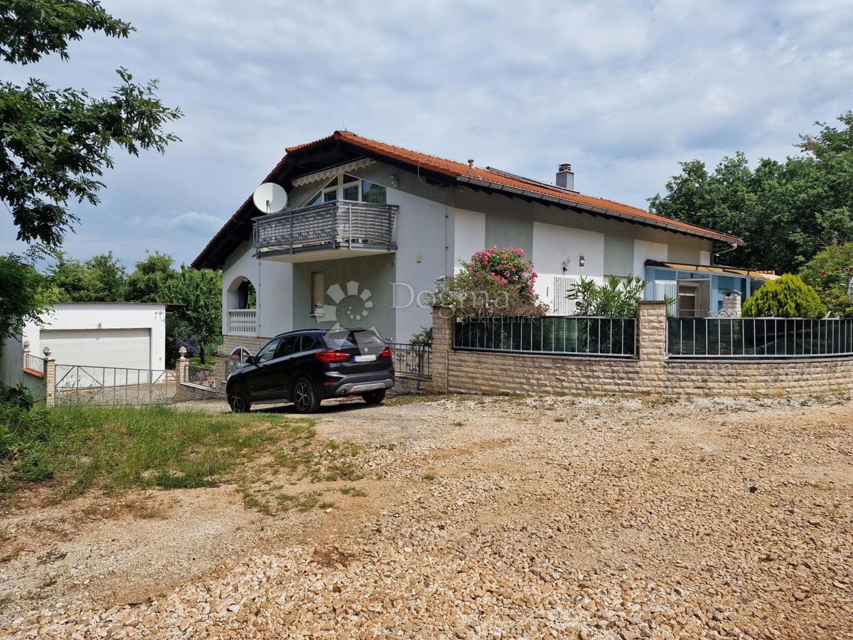 Hiša Pavićini, Marčana, 450m2