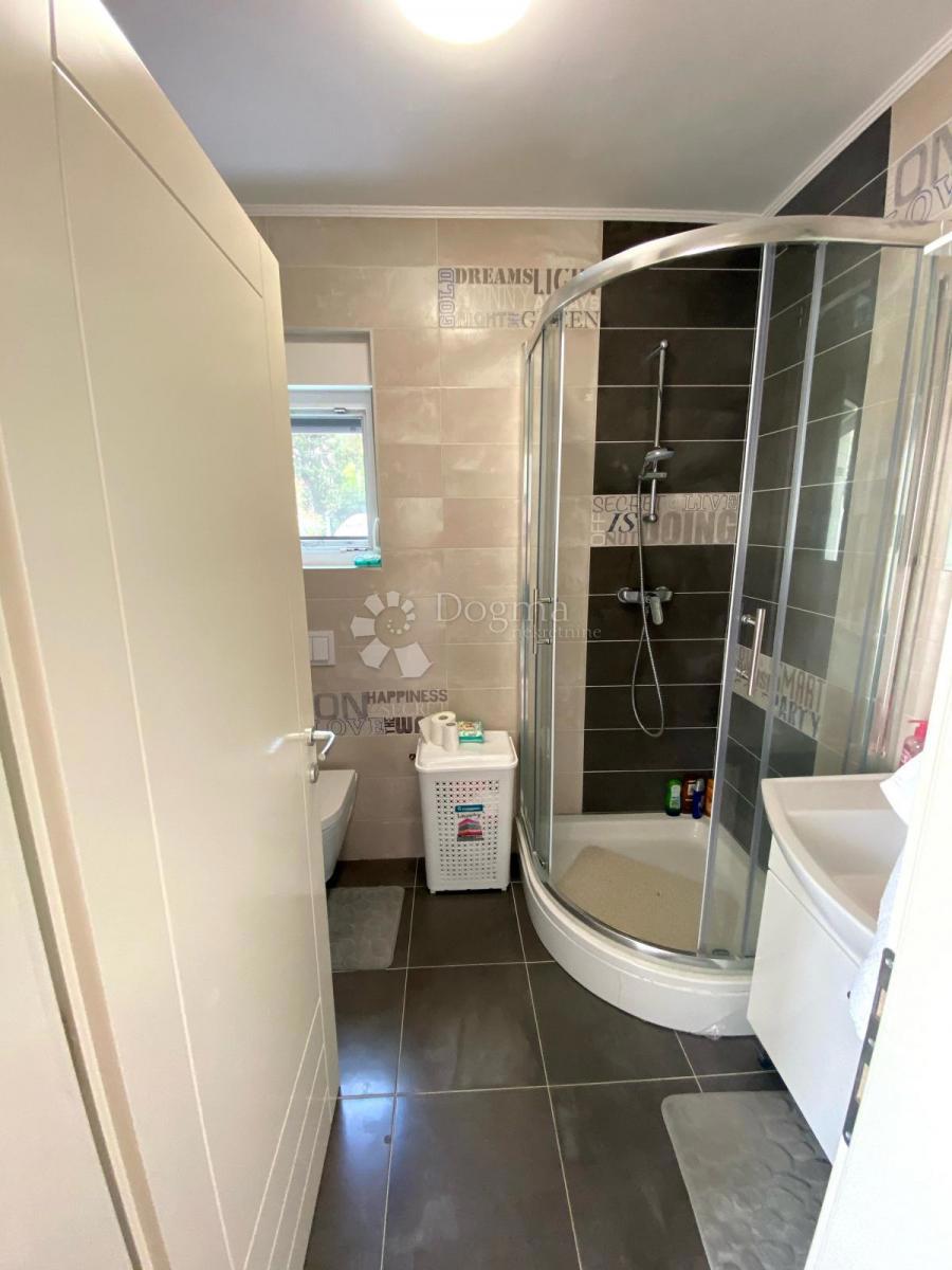 Apartma Mirca, Supetar, 68m2