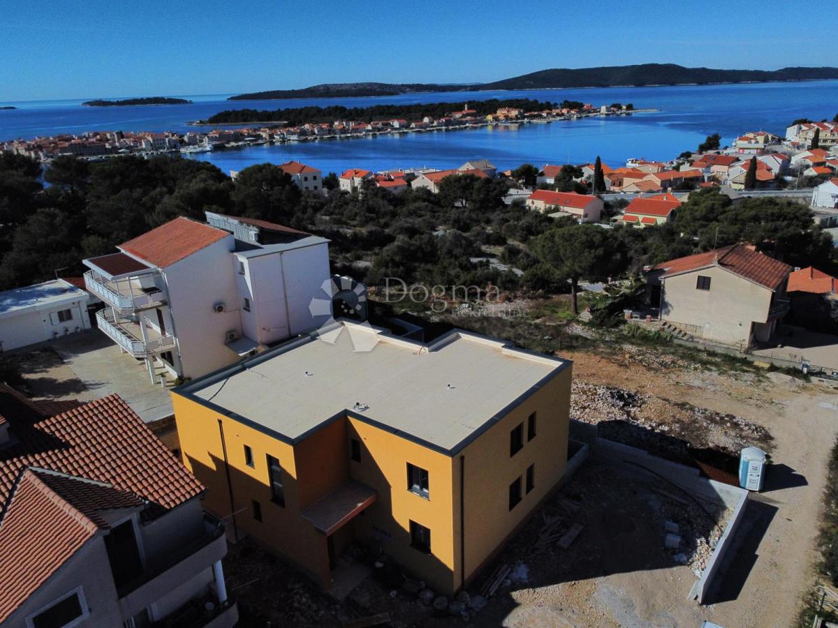 Stanovanje Brodarica, Šibenik - Okolica, 73m2