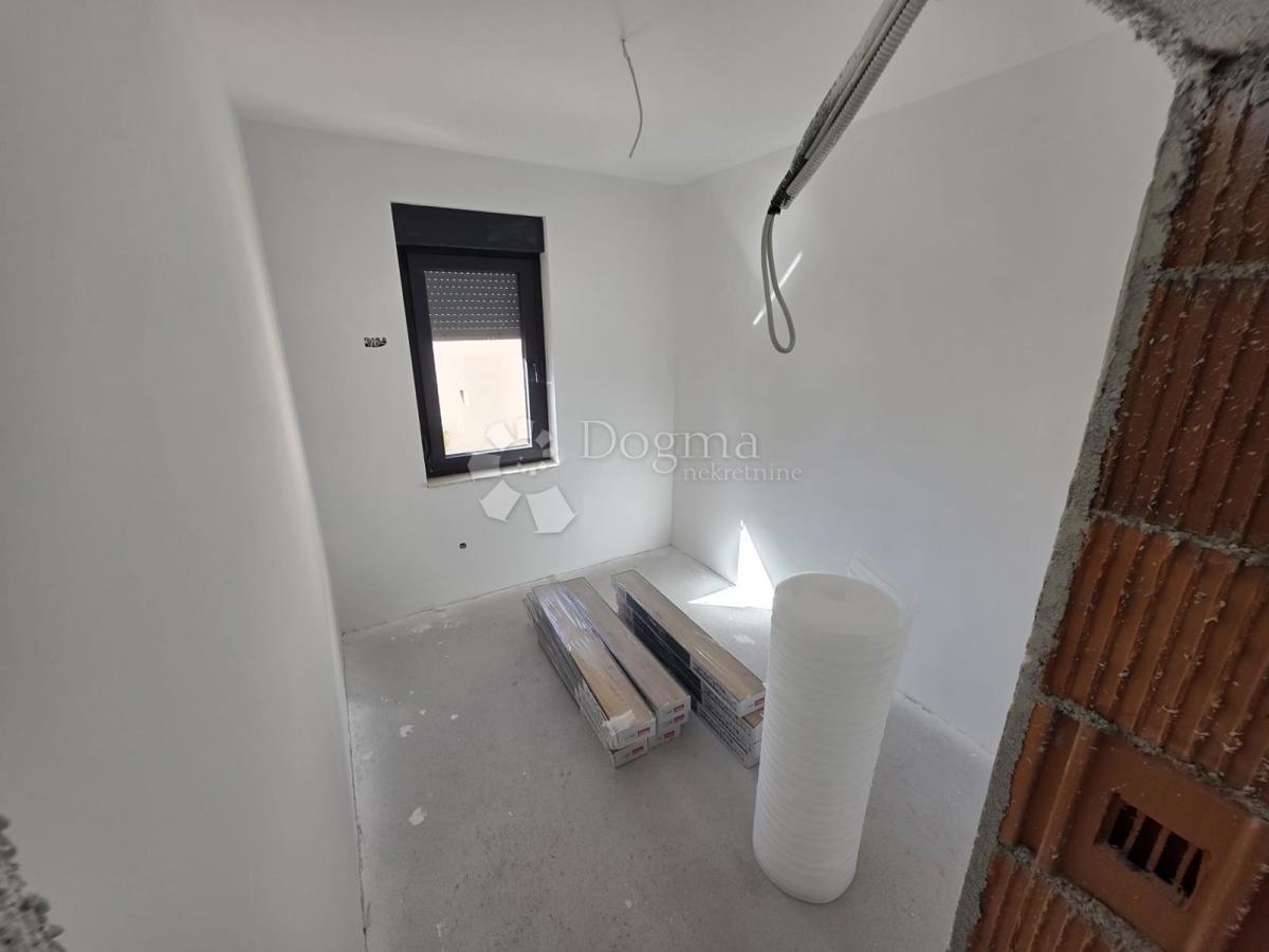 Stanovanje Brodarica, Šibenik - Okolica, 73m2