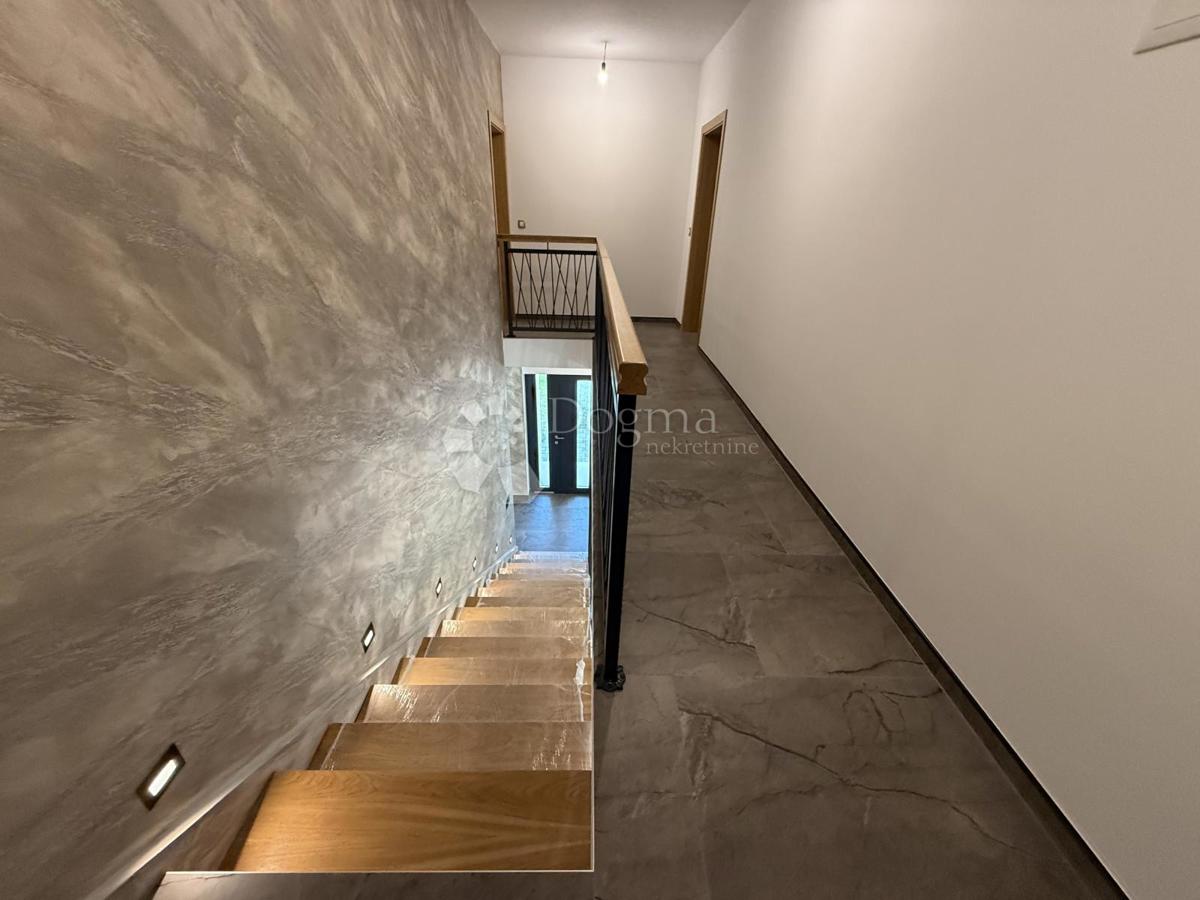 Hiša Vir, 200m2
