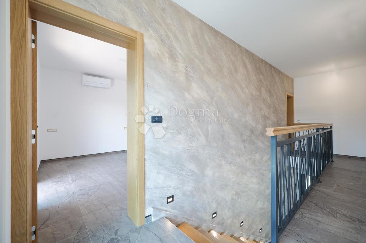 Hiša Vir, 200m2