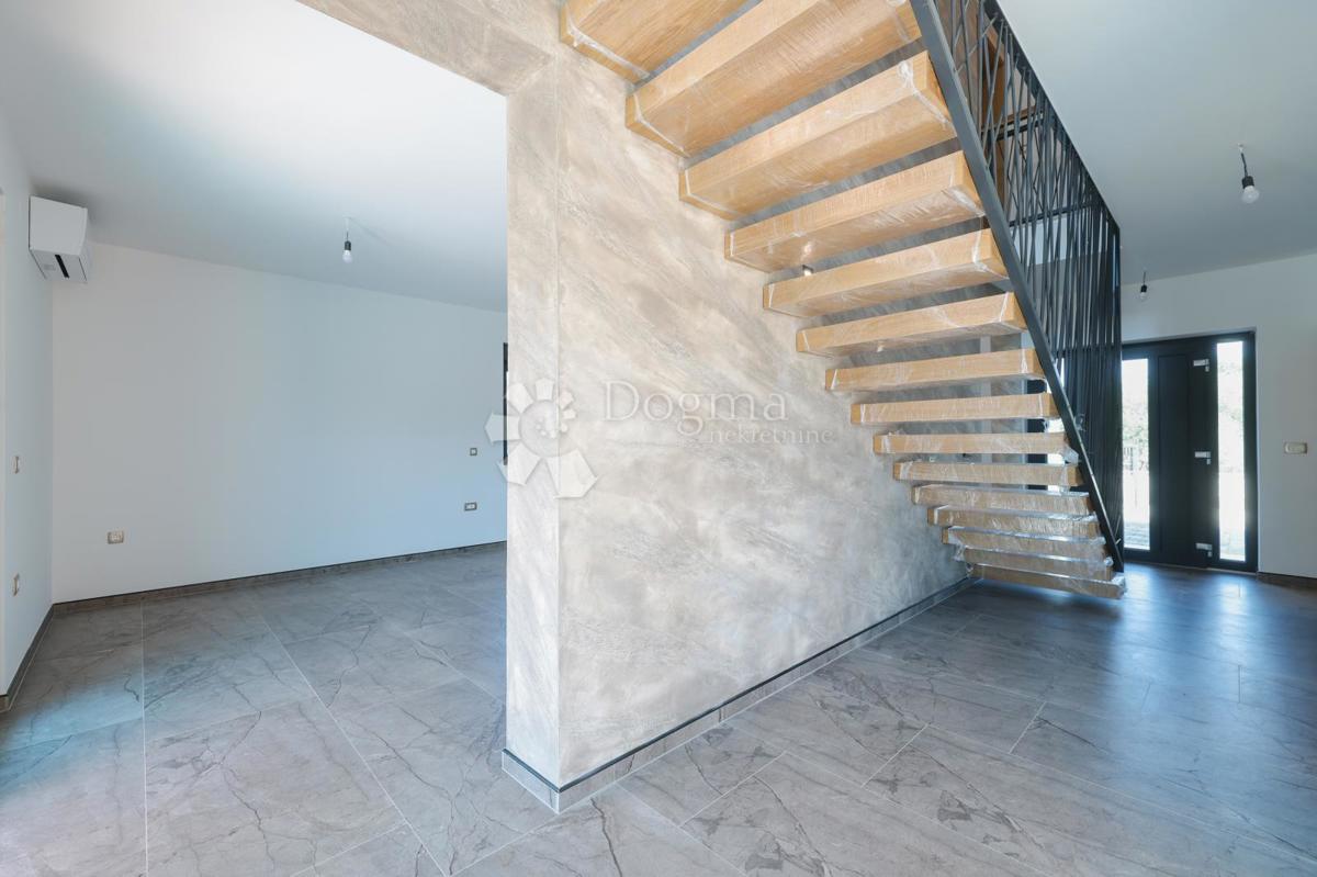 Hiša Vir, 200m2