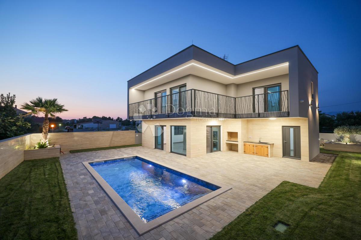 Hiša Vir, 200m2