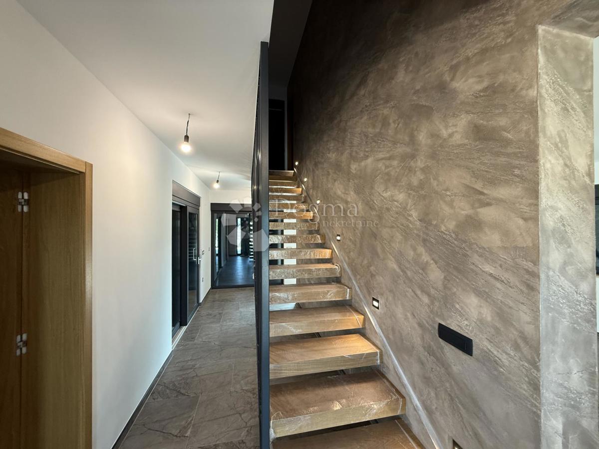 Hiša Vir, 200m2