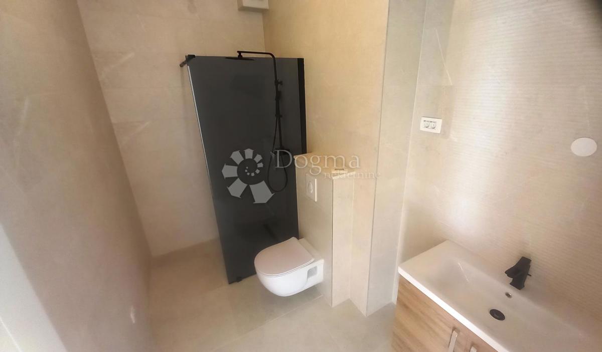 Hiša Veliko Brdo, Makarska, 226,90m2