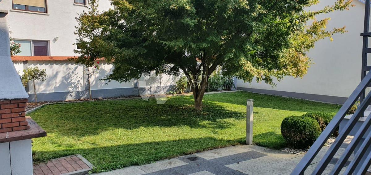 Hiša Centar, Bjelovar, 400m2