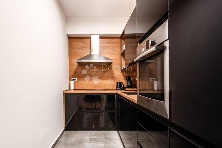 Stanovanje Centar, Rijeka, 69,90m2