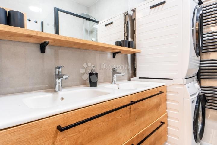 Stanovanje Centar, Rijeka, 69,90m2