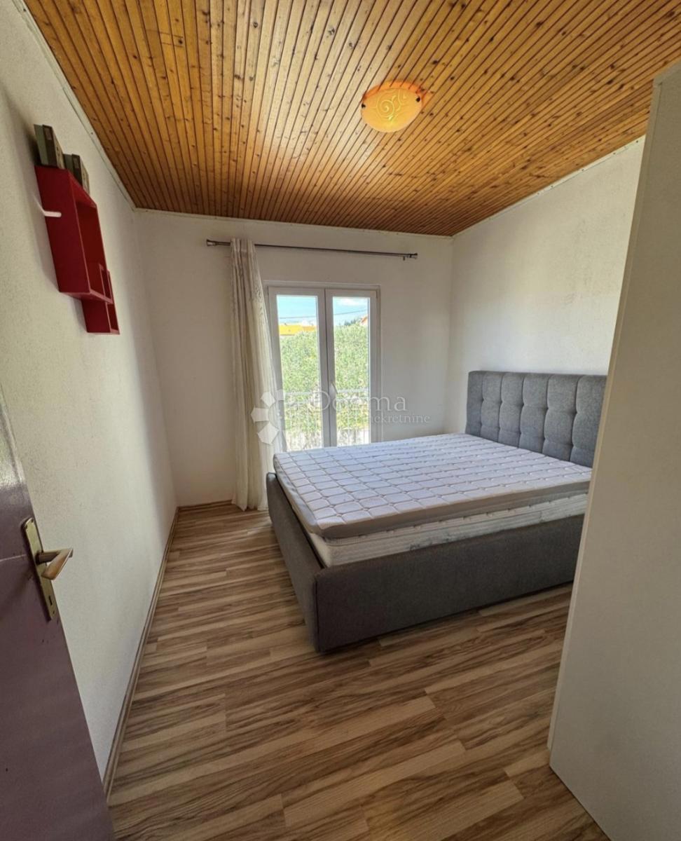 Hiša Kaštel Štafilić, Kaštela, 309,46m2